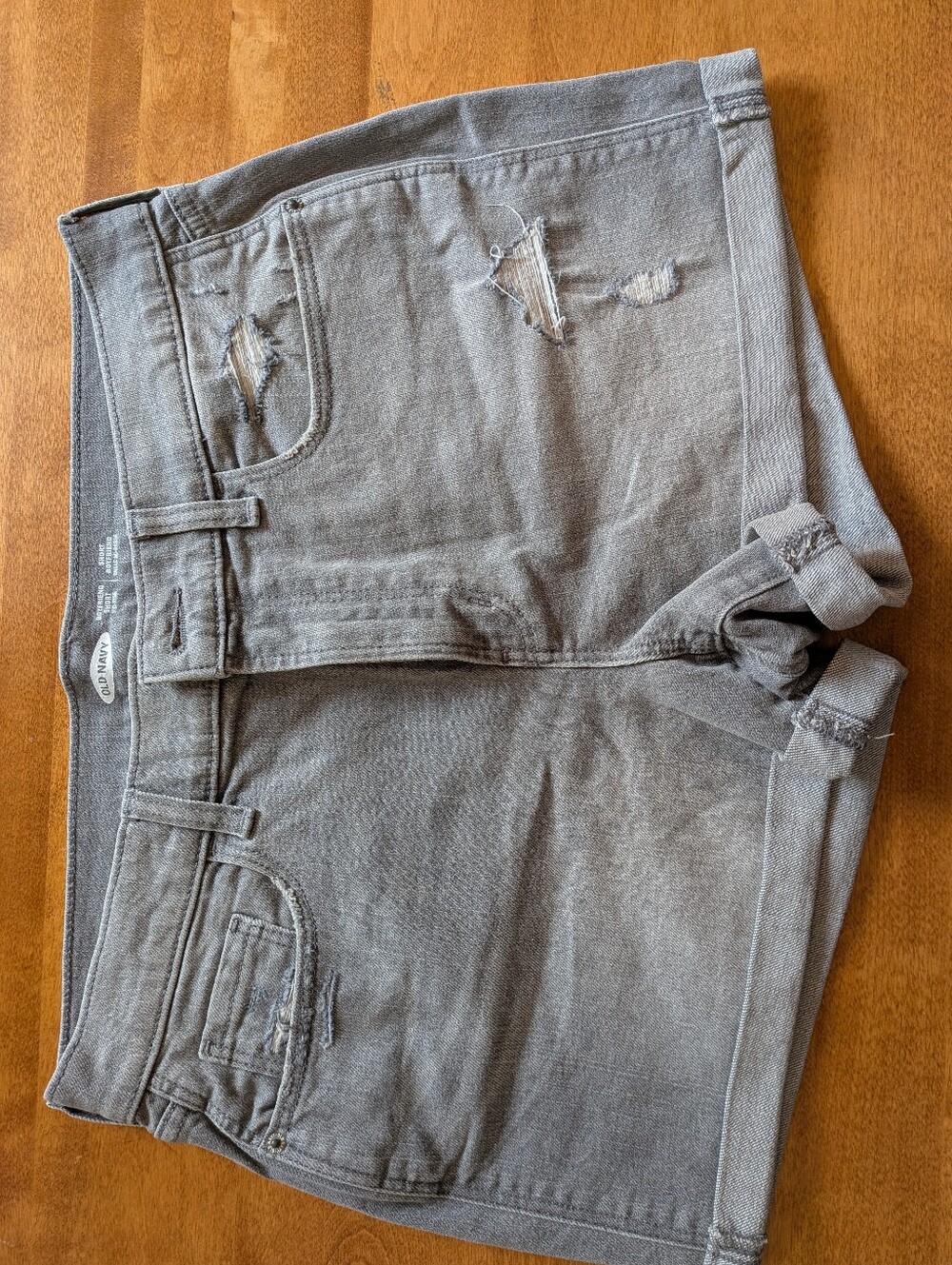 Old Navy Women's Gray Distressed Denim Shorts
